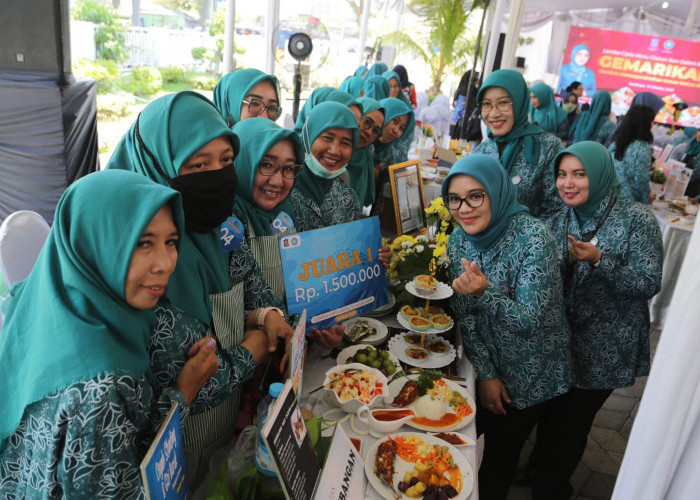  Pemkot Surabaya Gelar Lomba Masak Serba Ikan untuk Cegah Stunting