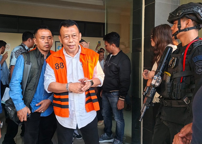 Bupati Nonaktif Ponorogo Sugiri Sancoko Dituntut 7 Tahun Penjara dalam Kasus Suap dan Gratifikasi