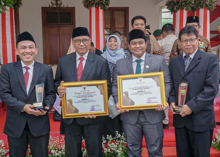 Pemkab Gresik Raih Penghargaan Pengelola JDIH Terbaik II se-Jawa Timur