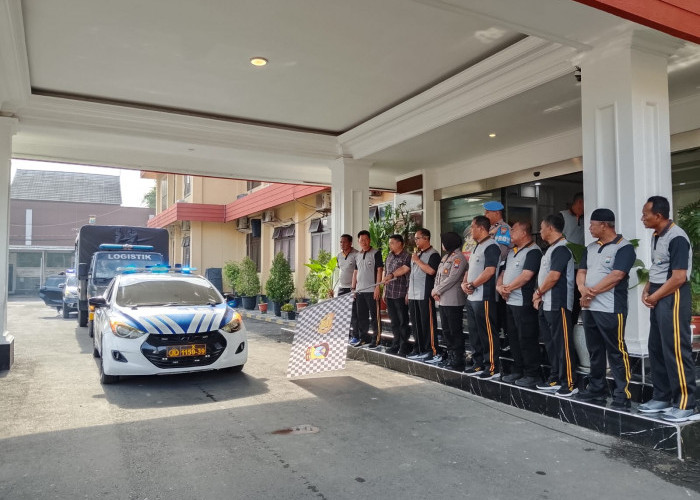Polres Pasuruan dan Aliansi Mahasiswa Berangkatkan Bantuan untuk Korban Erupsi Semeru
