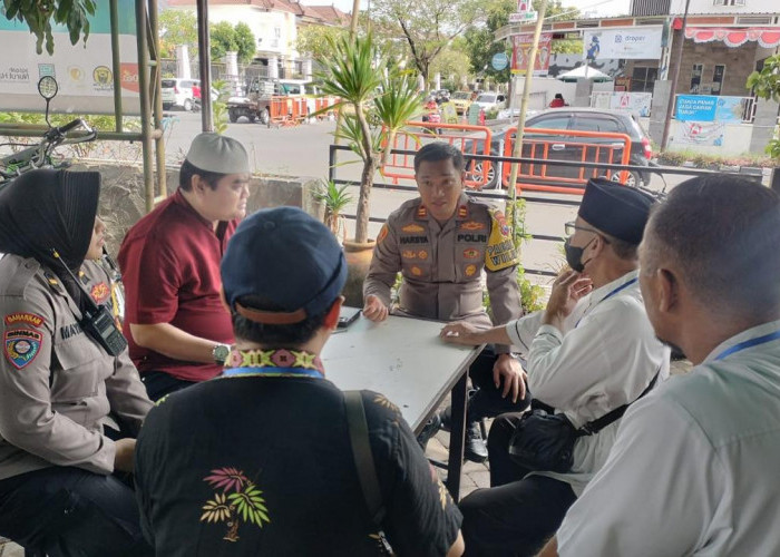 Kapolsek Gunung Anyar Ajak Warga Jaga Kondusivitas Jelang Pilkada