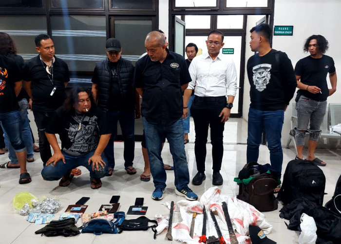 Tembak Mati Dua Komplotan Pembobol Gudang Distributor, Berikut Barang Bukti yang Diamankan
