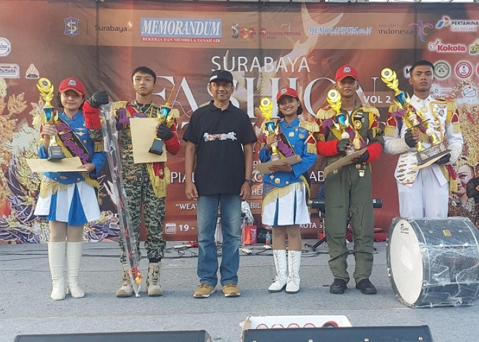 Genderang Bahari SMAHATMA SMA Hangtuah 5 Sidoarjo Juara 1 Divisi Military di SFF 2026