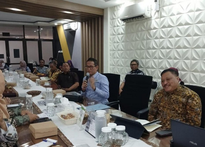 Genjot Capaian RTH, DPRD Gresik Dorong DLH Maksimalkan Perbup Penyelenggaraan Pohon