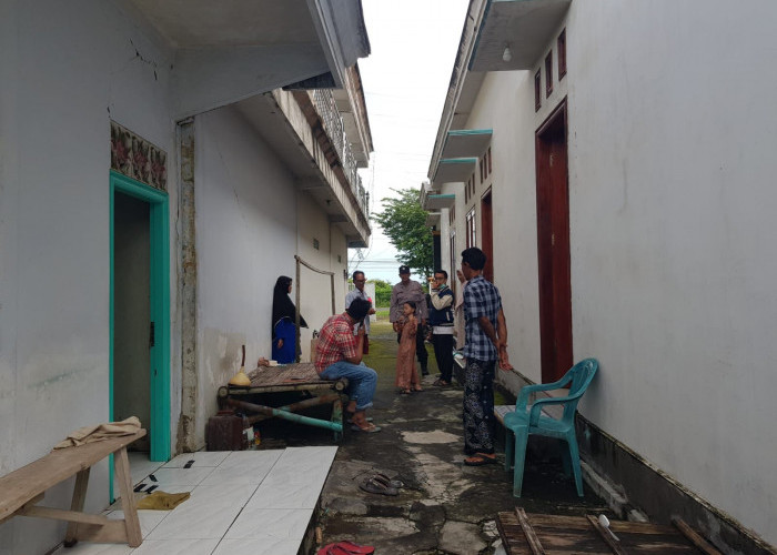 Ditinggal Ziarah ke Makam, Rumah Warga Bungah Gresik Dibobol Maling, Puluhan Gram Emas Raib