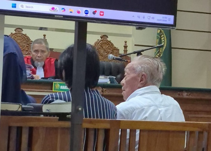 Sidang ke-6 Kasus Maidi Madiun Cs (1): 10 Saksi Dihadirkan, Direktur CV Jatisono Akui Serahkan Uang ke Thariq 