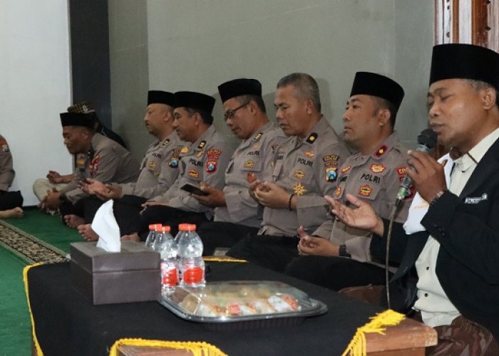 Polres Nganjuk Gelar Binrohtal, Jadikan Surat Al-Ikhlas Landasan Melayani Masyarakat