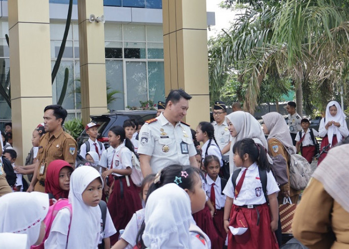Immigration Explorer Imigrasi Kediri Sasar SDN Jatirejo, 165 Siswa Diedukasi Paspor dan Aturan Keimigrasian