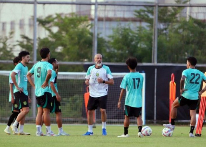 Melawan PSIM Yogyakarta, Persebaya Bidik Kemenangan Perdana di Gelora Bung Tomo