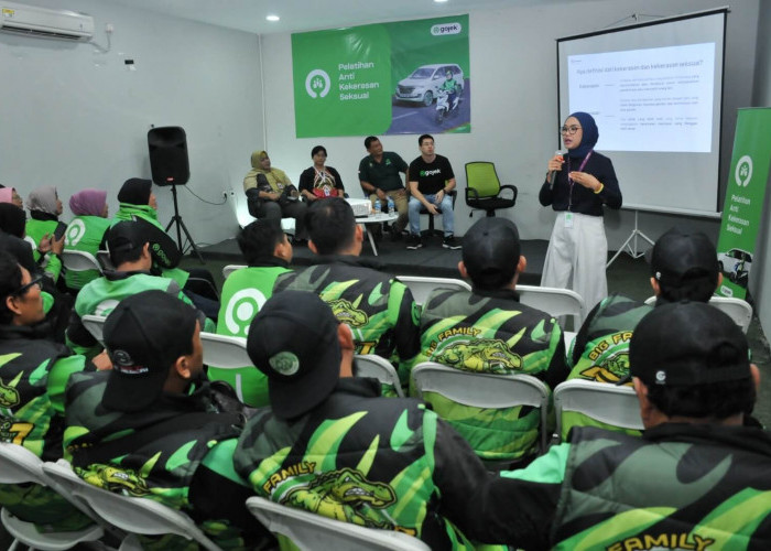 Gojek Beri Pelatihan Anti Kekerasan Seksual Bagi Mitra di Surabaya