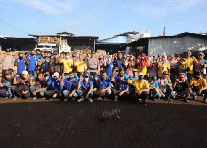 Kapolres Erik Apresiasi Apel Kebangsaan Buruh dan Perusahaan di Magetan