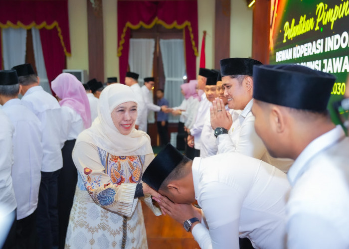 Khofifah Buka Open House Lebaran di Grahadi dan Rumah Pribadi, Warga Dipersilakan Datang