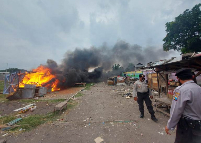 Wali Kota Eri Cahyadi Tegaskan Larangan Warung Pangku hingga Judi Merpati di Surabaya