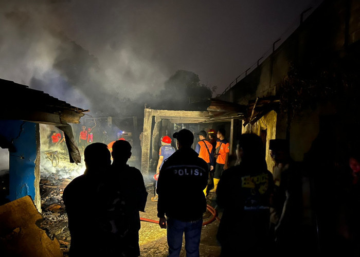 Home Industry Setir Mobil di Pasuruan Dilalap Api