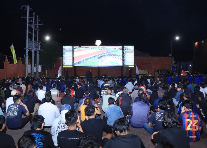 Nobar Piala Dunia Bareng Polres Ngawi, Warga Nikmati Makan Minum Gratis dan Puluhan Doorprize 
