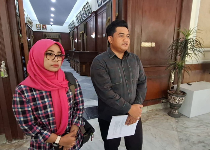 Setahun Terkatung-katung, Orang Tua Siswa SMP Korban Peluru Nyasar Ngadu ke DPRD Gresik