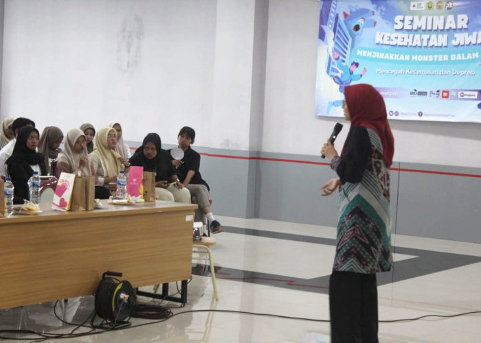 KSR PMI Unej Sukses Gelar Seminar Kesehatan Jiwa, Edukasi Mahasiswa Mengelola Stres