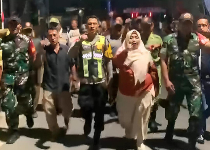 Polsek Bojonegoro Kota Gelar Patroli Bersama Masyarakat di Kelurahan Ledok Kulon untuk Jogo Bojonegoro