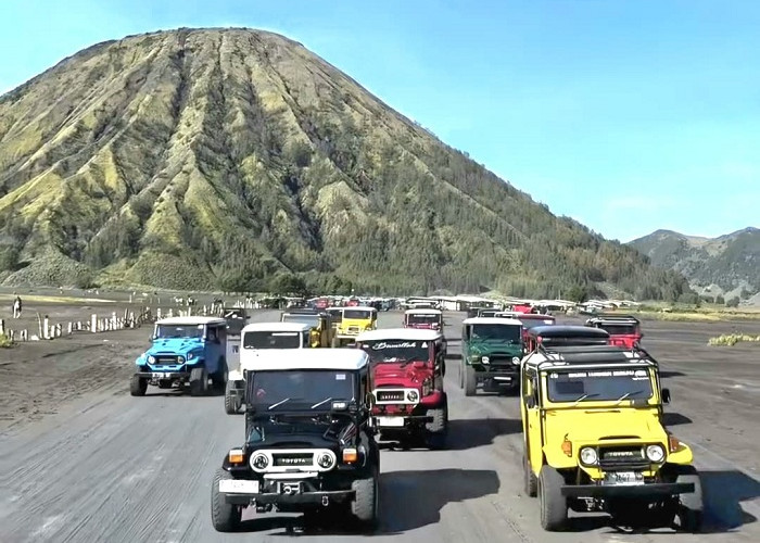 Bromo Berasap, Dapur Sopir Jeep Wisata Pasuruan Ikut Padam