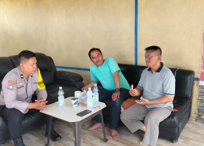 Bhabinkamtibmas Sambang Warga De Alamuda Residence, Imbau Waspada Curanmor