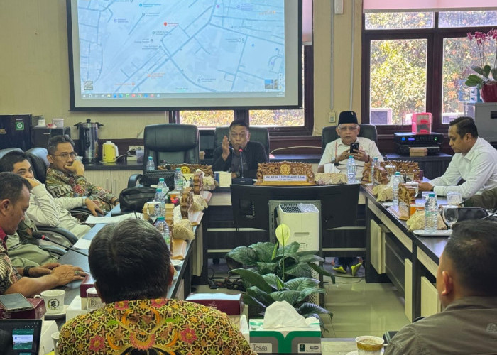 Sengketa Aset PT KAI Pasar Turi Memanas, DPRD Minta Penertiban Ditunda, Utamakan Musyawarah dengan Warga