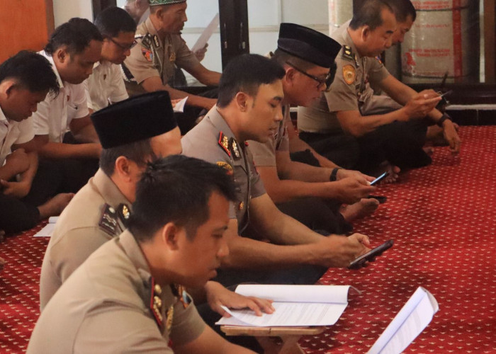 Zikir Pagi Bersama Kapolres Ngawi Perkuat Keimanan di Bulan Ramadan