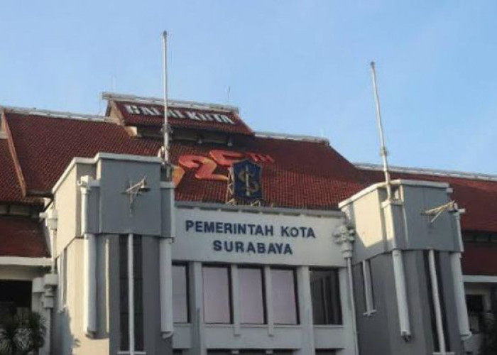 Wali Kota Surabaya Eri Cahyadi Rotasi 9 Kepala Dinas