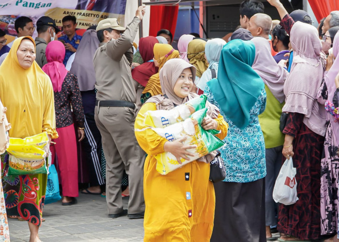 Jelang Ramadan, Stok Beras di Lamongan Aman
