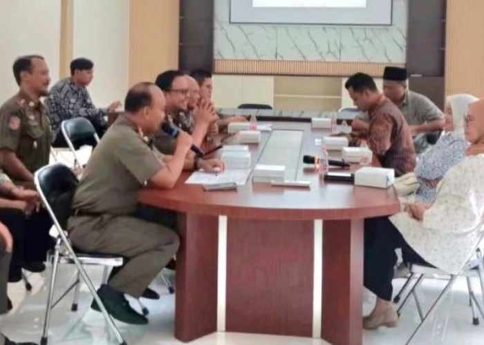 Dewan Kabupaten Pasuruan Godok Raperda Utilitas Atasi Kabel Semrawut