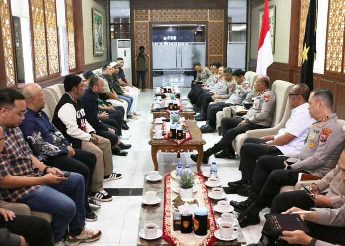 Jelang Laga di Kanjuruhan, Kapolda Jatim Undang Manajemen Persebaya dan Arema