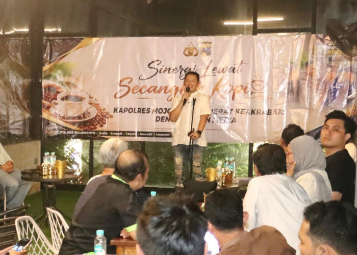 Ngopi Bareng Jurnalis, Kapolres Mojokerto AKBP Erik Bangun Komunikasi Tanpa Sekat dengan Wartawan