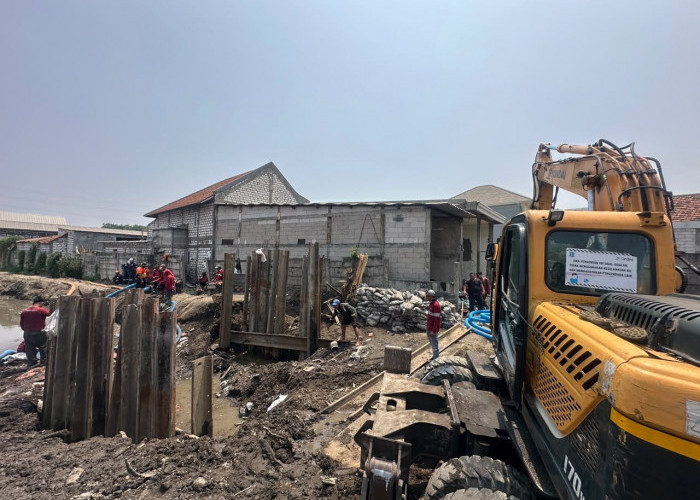 Pipa Petrokimia Gresik Bocor akibat Proyek Long Storage di Surabaya, Perbaikan Dikebut