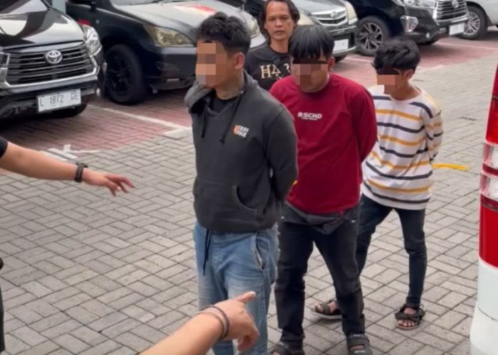 Tiga Pelaku Penipuan Modus Dapur MBG di Gresik Ditangkap, Usai Tipu Sales Susu Puluhan Juta Rupiah