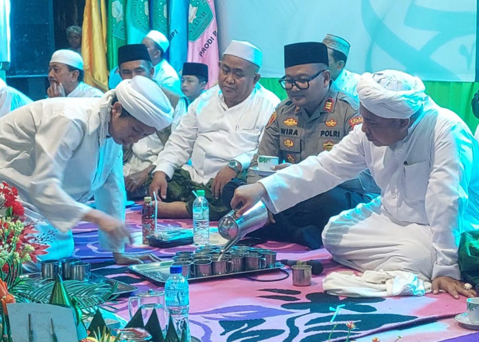 Filosofi Susu Putih 1 Muharram di Ponpes Nurul Huda Situbondo, Simbol Ikhtiar Spiritual dan Harapan Bangsa
