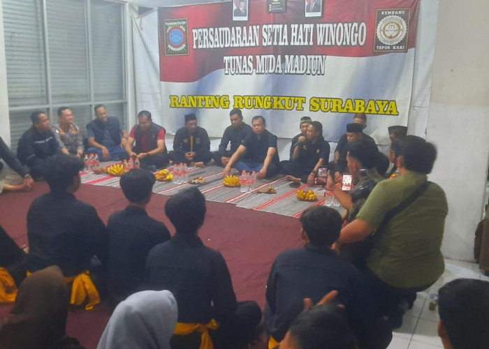 Jaga Kondusivitas, Polsek Rungkut Bersama Kapolrestabes Surabaya Kunjungi Tempat Latihan PSHW Winongo
