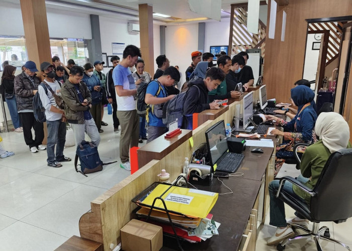 Lintas Utara Terendam, 7 Keberangkatan Kereta Api dari Daop 8 Surabaya Dibatalkan