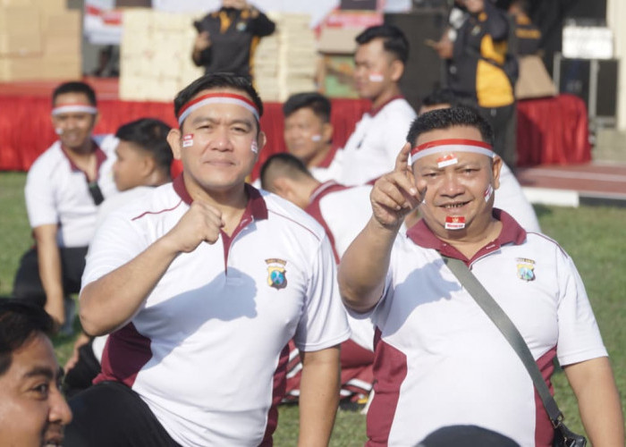 Pererat Soliditas, Polres Blitar Gelar Olahraga Bersama dalam Rangka HUT Ke-80 Kemerdekaan RI