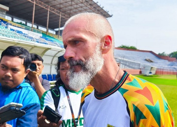 Eduardo Perez Moran Siapkan Strategi Khusus Kalahkan Persib Bandung