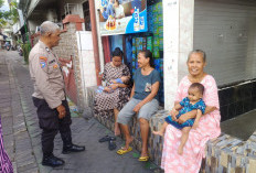 Bhabinkamtibmas Polsek Bubutan Sambangi Warga Margorukun, Sampaikan Pesan Kamtibmas