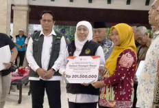 Pemprov Jatim Salurkan Rp 7,05 Miliar Bansos untuk Warga Kabupaten Malang