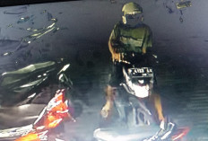 Bandit Gasak Motor Jemaah saat Salat Magrib di Masjid Arif Rahman Hakim Surabaya