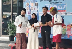 Anak Yatim Semringah Ikuti Kuis Islami dalam Acara Ramadan Ceria SKH Memorandum