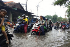 DPRD Surabaya Ingatkan Potensi Cuaca Ekstrem, Minta Perkuat Peran Satgas Kampung
