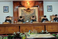 DPRD Tulungagung Sahkan LKPJ Pemkab 2025, Soroti Silpa Belanja Pegawai hingga Capaian UHC yang Belum Maksimal