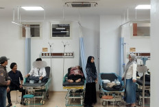 RSUD RT Notopuro Sidoarjo Tangani 380 Korban Dugaan Keracunan MBG, 353 Pulang