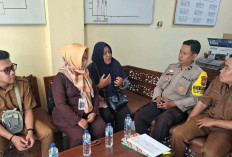Polsek Wiyung Pastikan Tak Ada Anak Putus Sekolah, Bhabinkamtibmas Balas Klumprik Sambangi SMAN 22