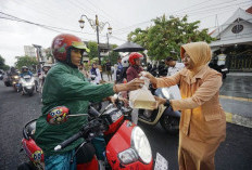 Program Berbagi Takjil Pemkot Madiun 2026, OPD Bagikan Ratusan Paket di 30 Titik Selama Ramadan 1447 H