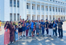 Ajak Tamu Jelajahi Sejarah Kota Pahlawan, Sheraton Hadirkan Program Sightseeing City Tour Bus