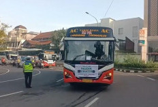 Polsek Gayungan Kawal Pemberangkatan Mudik Gratis PWNU Jatim 2026: Arus Lalin Lancar, Pemudik Aman