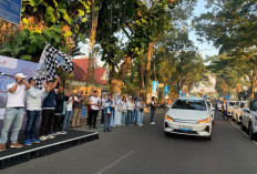  Percepat Aktivitas Berbasis Listrik, Wali Kota Malang Lepas Parade Mobil Listrik